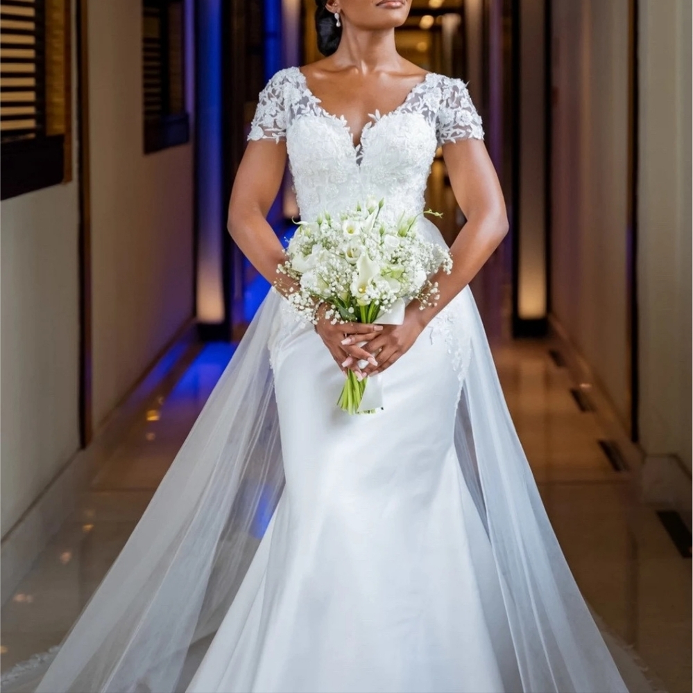 V neck wedding dress